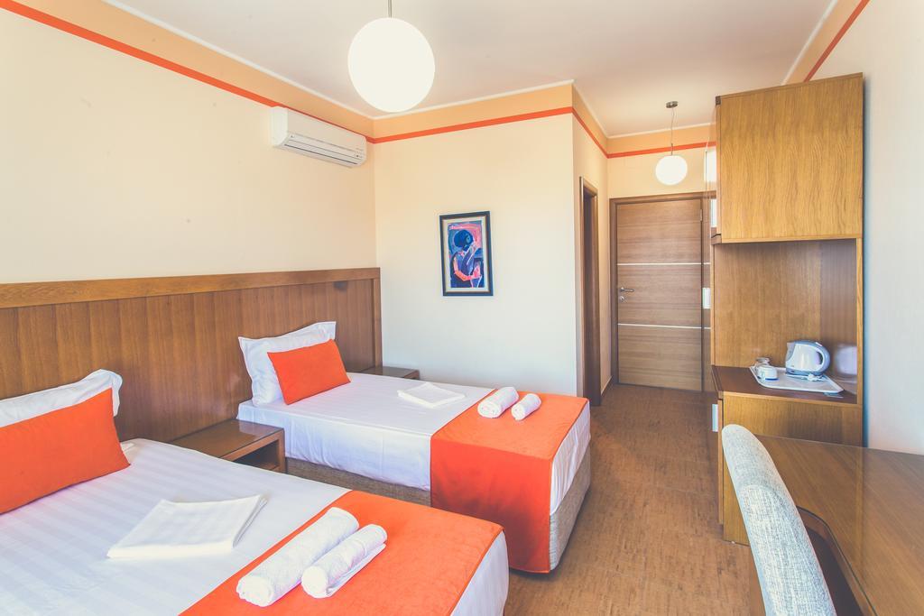 Apartments Deus Dobra Voda Bilik gambar